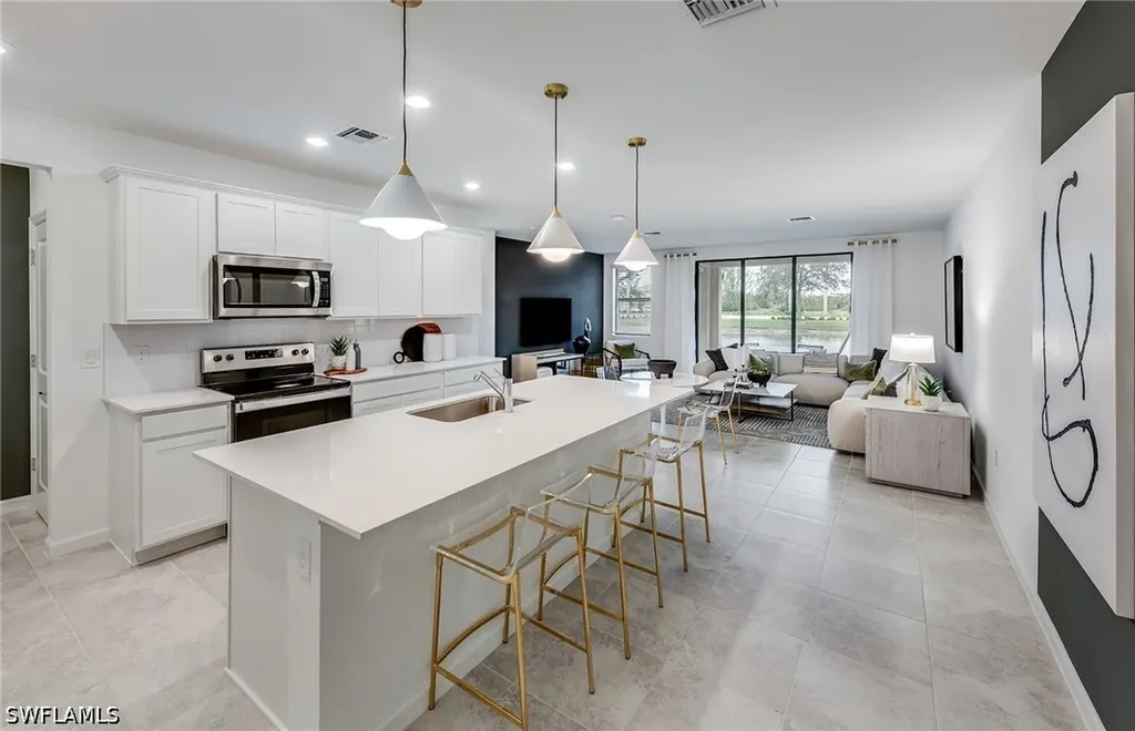 1564 Lake Jessup Circle Cape Coral FL 33909