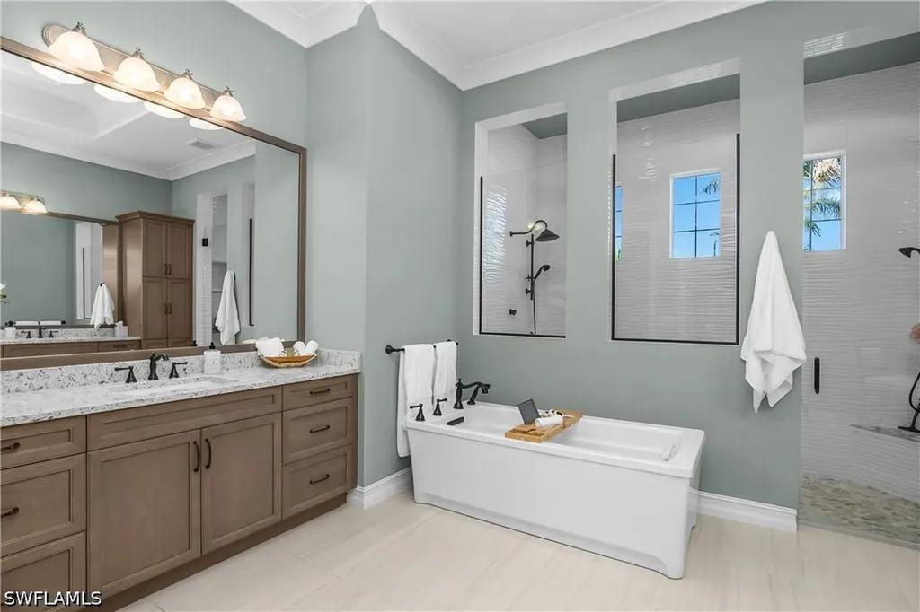 6095 Plana Cays Drive Naples FL 34113