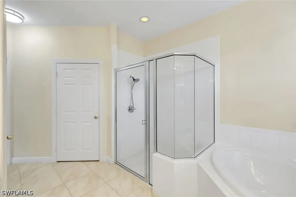 4780 Shinnecock Hills Court Naples FL 34112