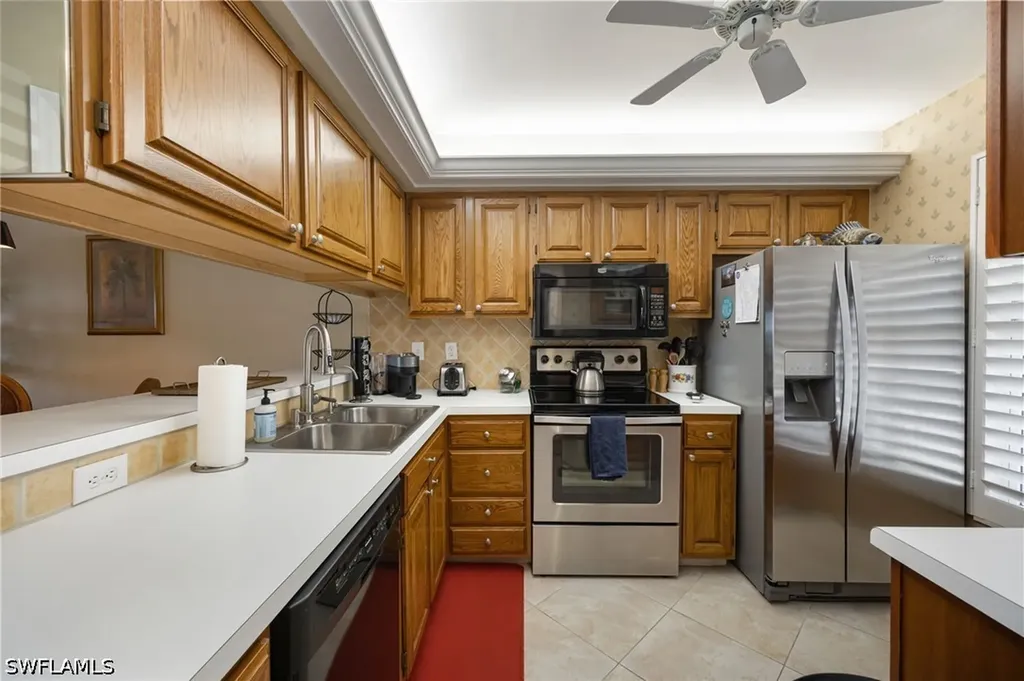 1045 Mainsail Drive Naples FL 34114