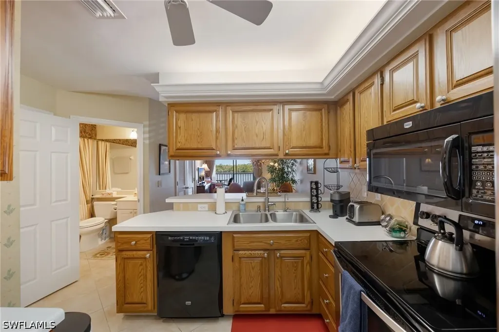 1045 Mainsail Drive Naples FL 34114