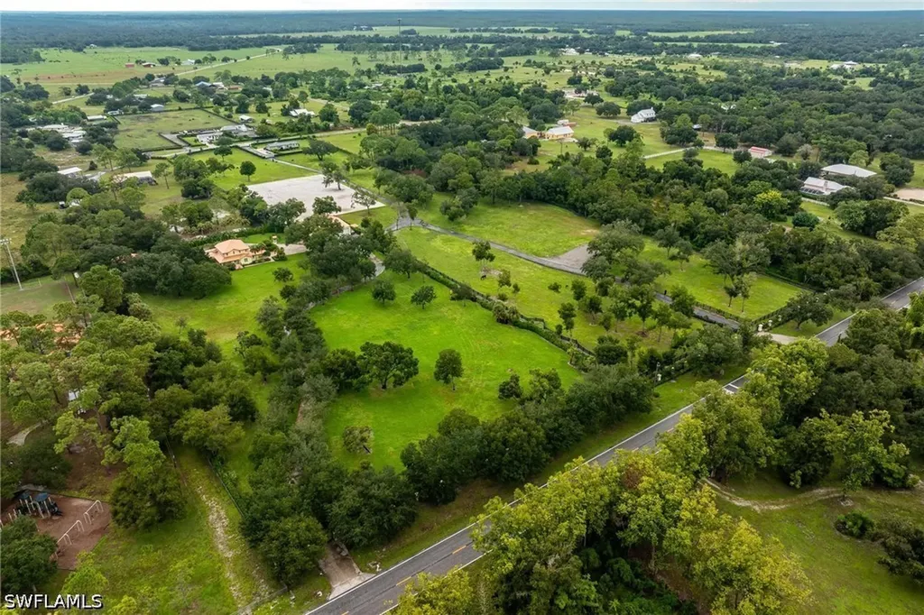 17700 Pronghorn Street Alva FL 33920