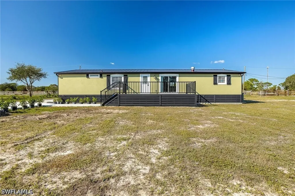 17700 Pronghorn Street Alva FL 33920