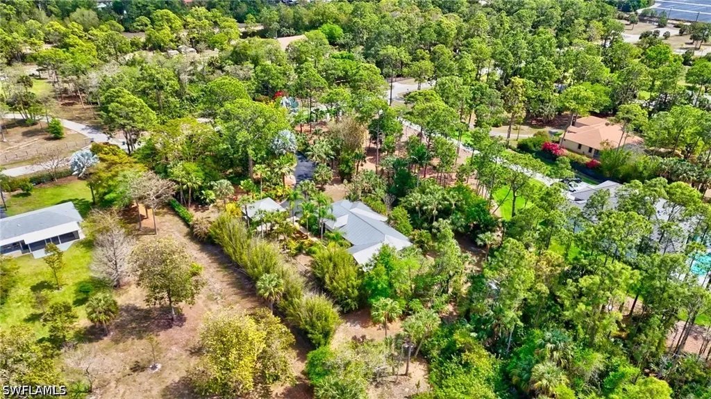 1441 25th Street SW Naples FL 34117