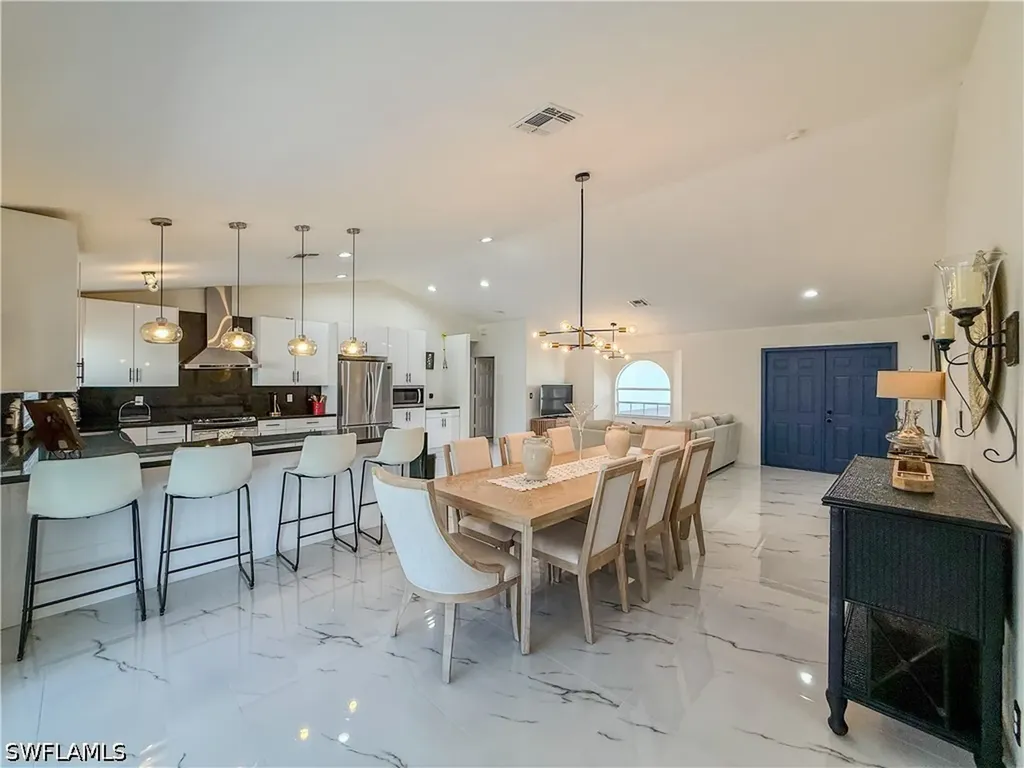4285 47th Avenue NE Naples FL 34120