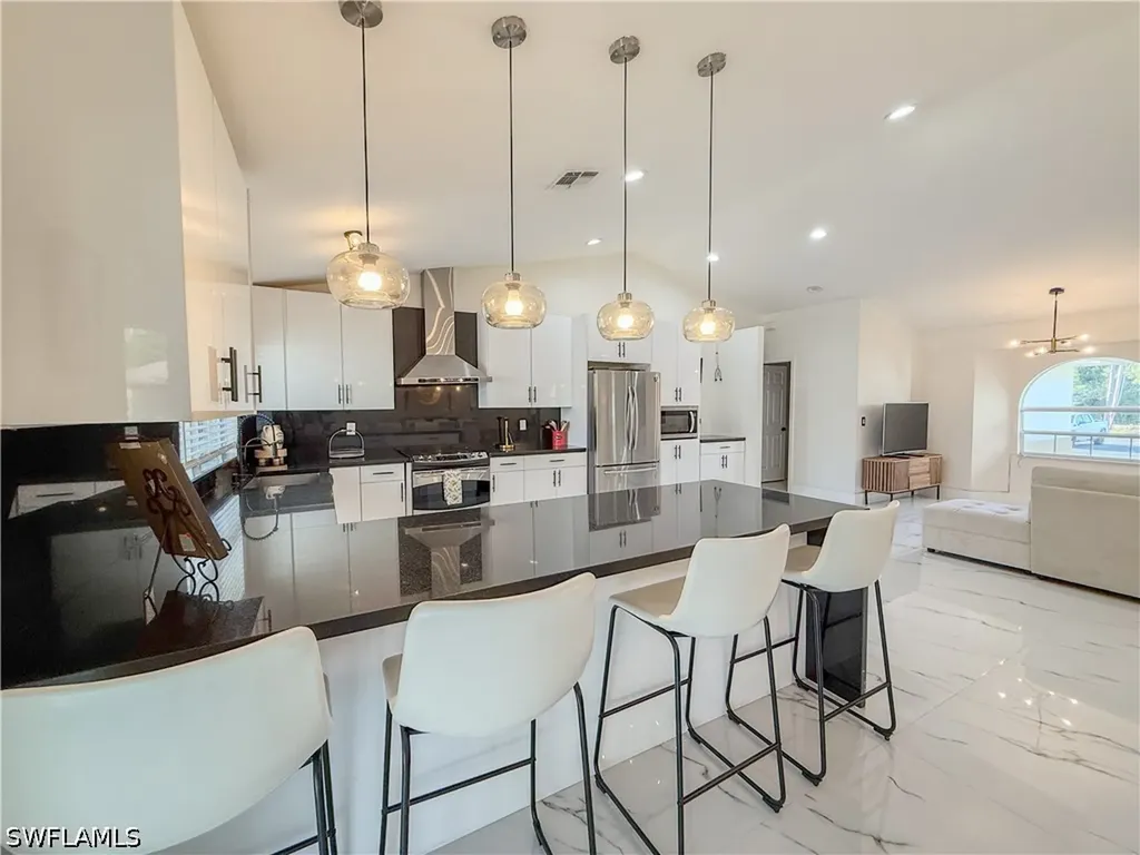 4285 47th Avenue NE Naples FL 34120