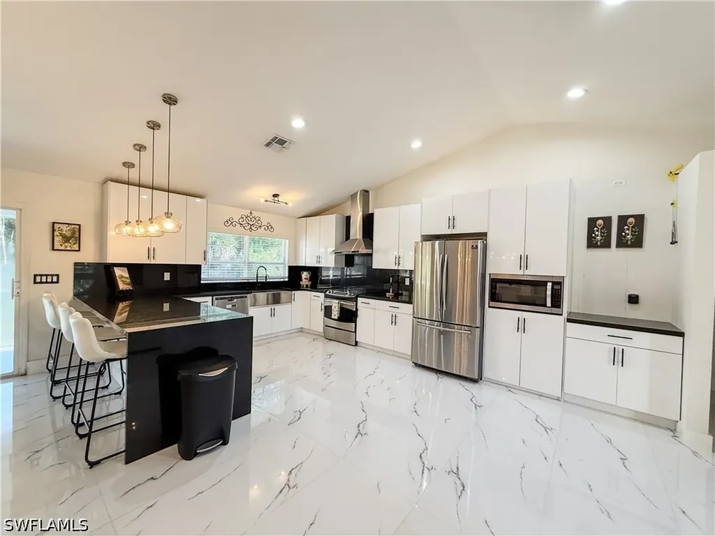 4285 47th Avenue NE Naples FL 34120
