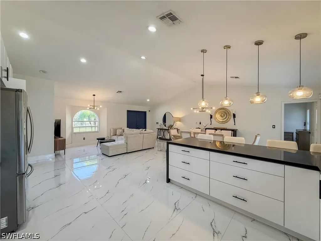 4285 47th Avenue NE Naples FL 34120