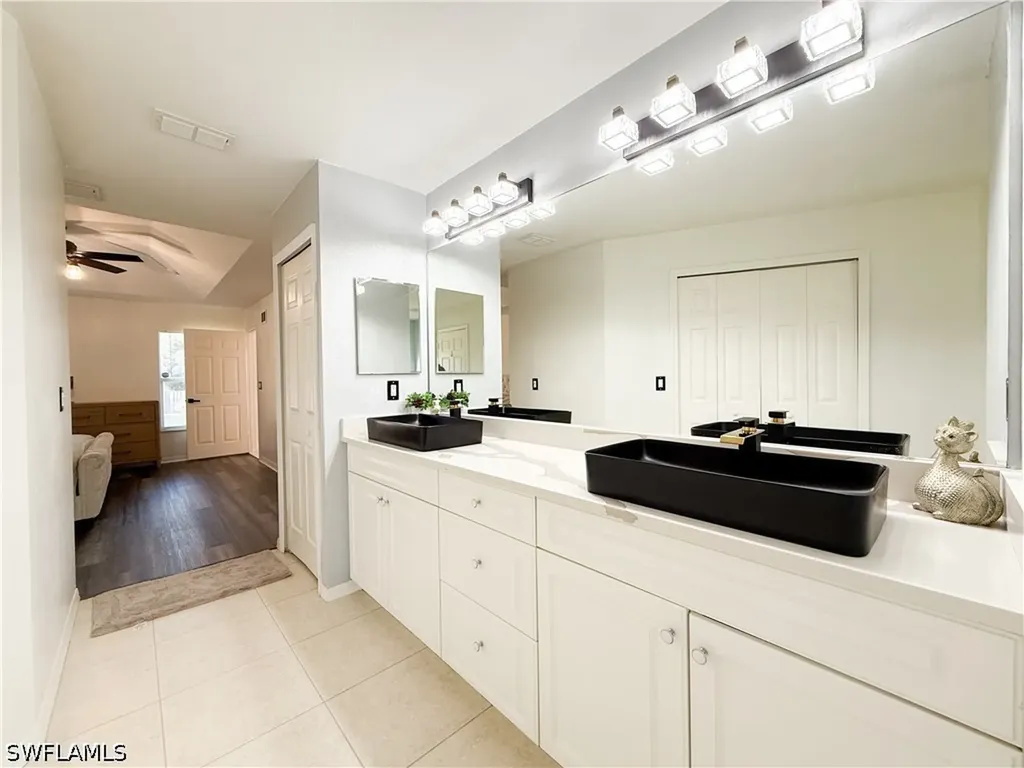 4285 47th Avenue NE Naples FL 34120
