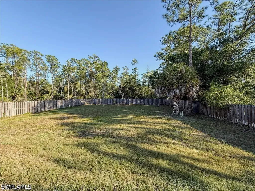 4285 47th Avenue NE Naples FL 34120
