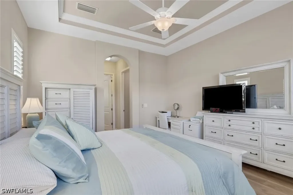 1589 Serrano Circle Naples FL 34105