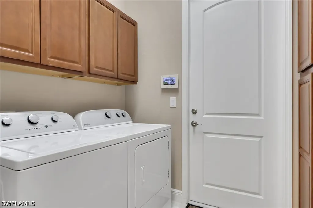 1589 Serrano Circle Naples FL 34105