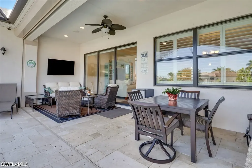 1589 Serrano Circle Naples FL 34105
