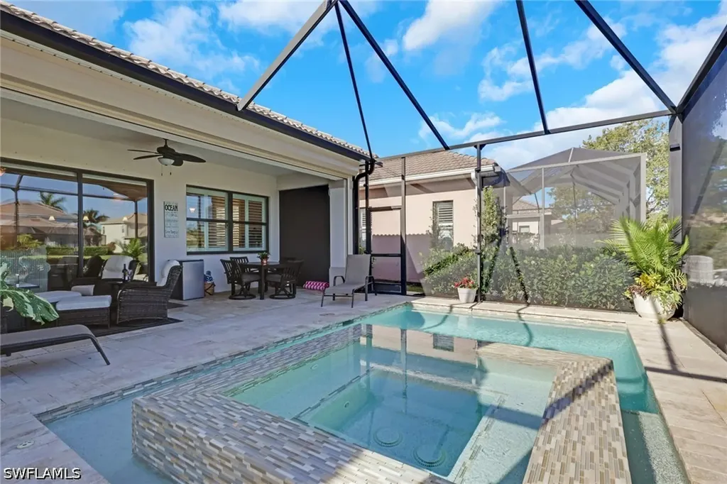 1589 Serrano Circle Naples FL 34105