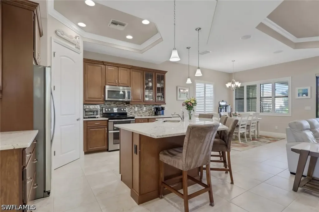 1589 Serrano Circle Naples FL 34105