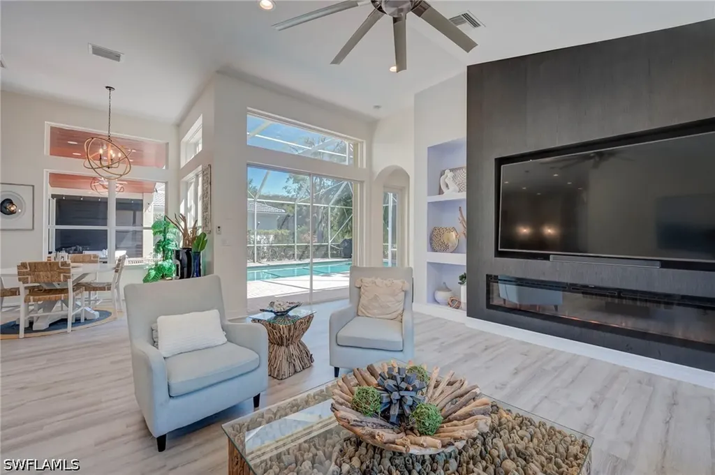 2112 Amargo Way Naples FL 34119