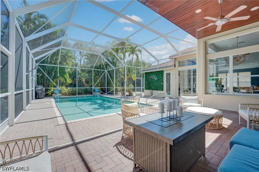 2112 Amargo Way Naples FL 34119