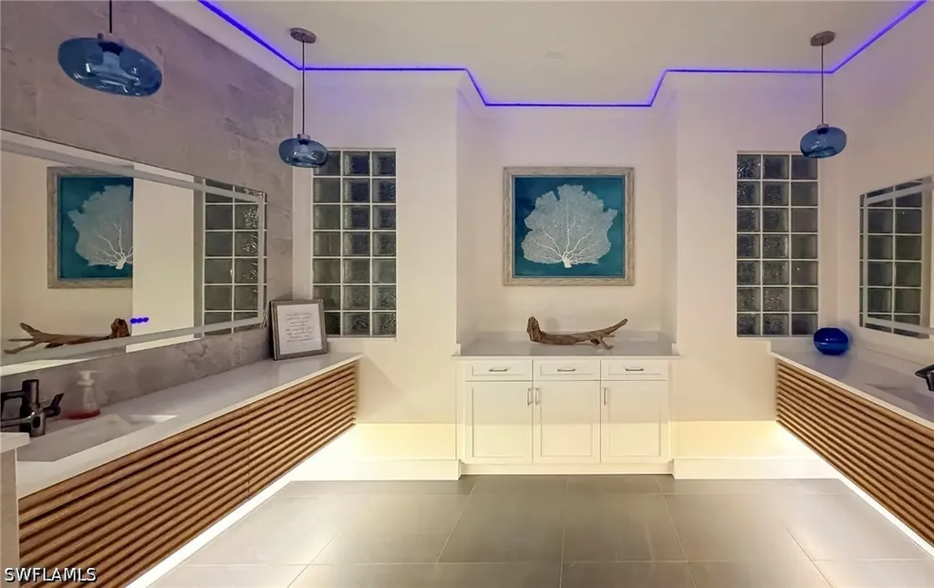 2112 Amargo Way Naples FL 34119
