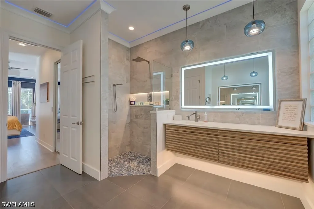 2112 Amargo Way Naples FL 34119