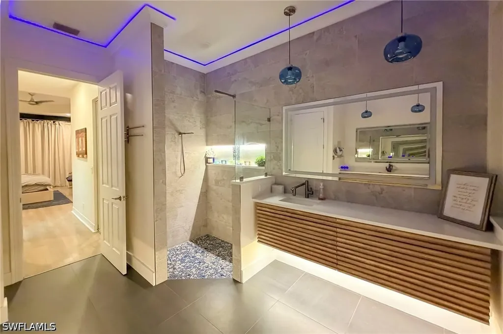 2112 Amargo Way Naples FL 34119