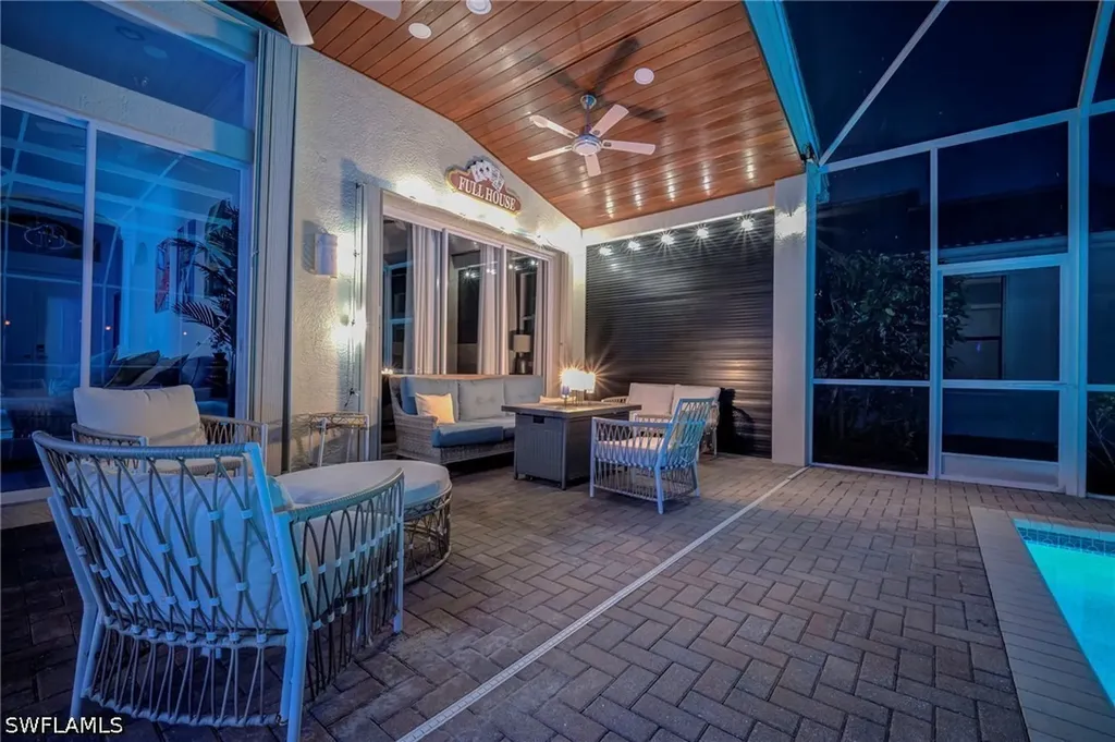 2112 Amargo Way Naples FL 34119