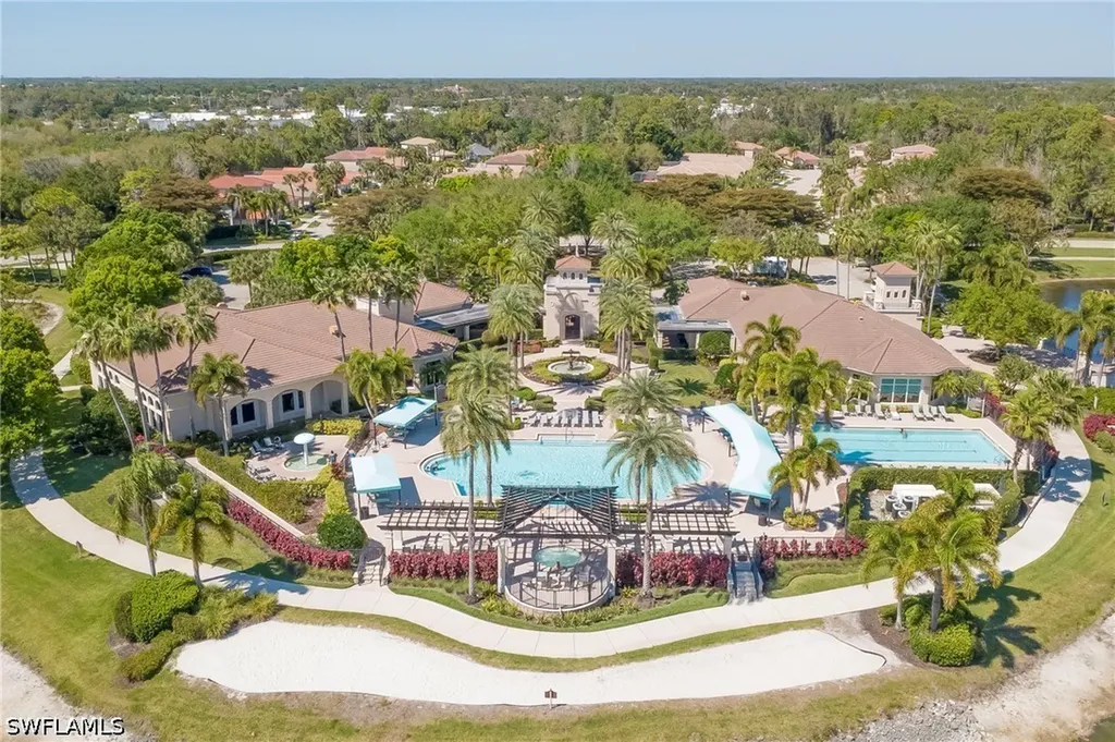 2112 Amargo Way Naples FL 34119