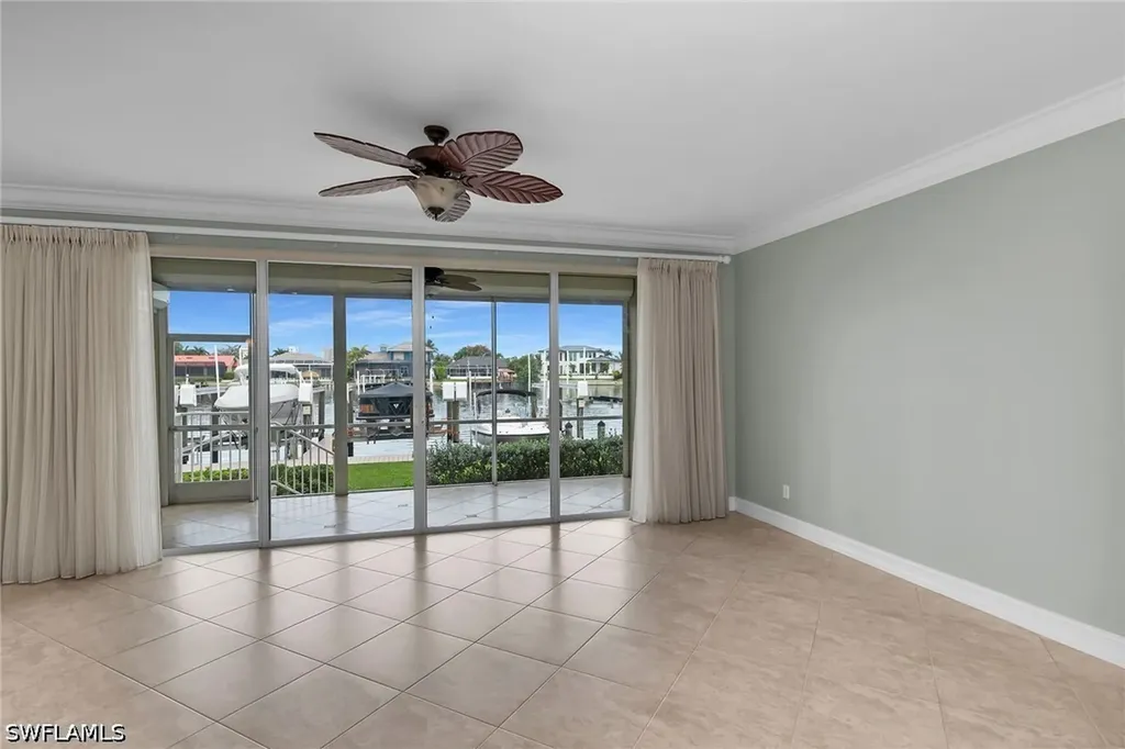 210 Waterside Circle Marco Island FL 34145