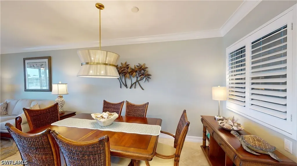 210 Waterside Circle Marco Island FL 34145