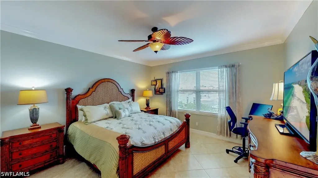 210 Waterside Circle Marco Island FL 34145