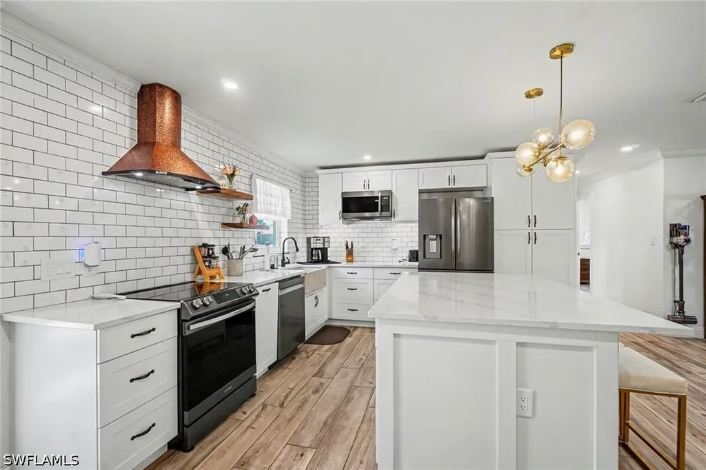 27044 Williams Road Bonita Springs FL 34135
