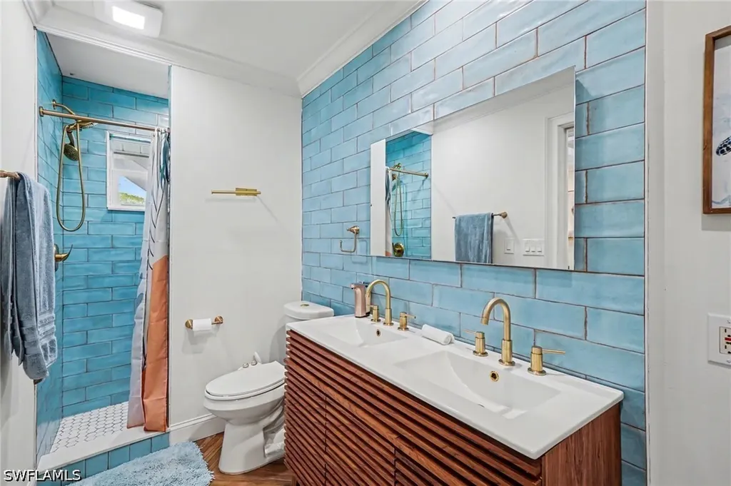 27044 Williams Road Bonita Springs FL 34135