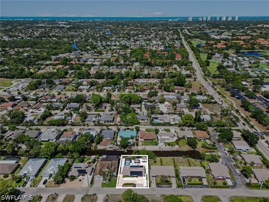 27044 Williams Road Bonita Springs FL 34135