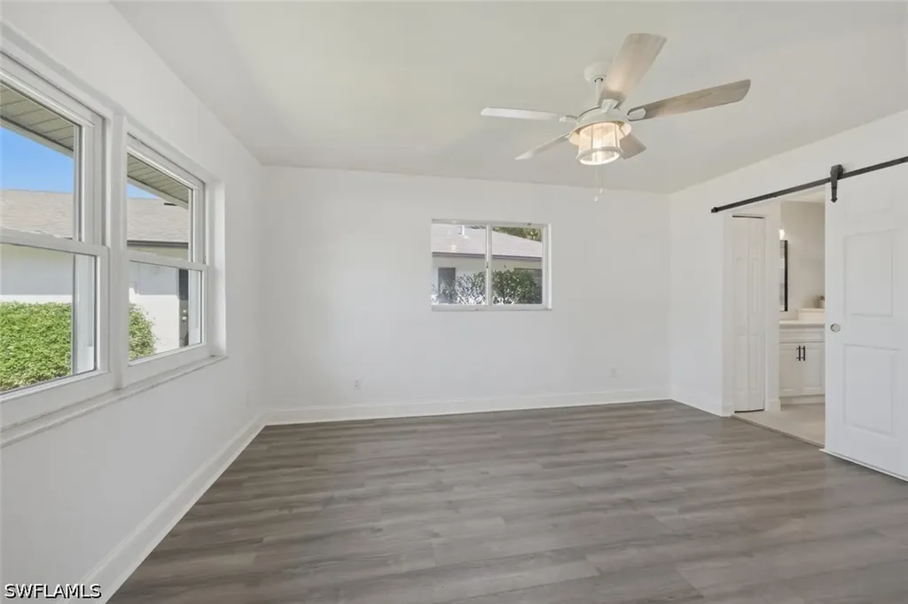 156 Marseille Drive Naples FL 34112