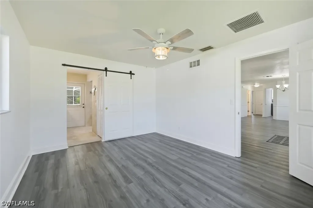 156 Marseille Drive Naples FL 34112