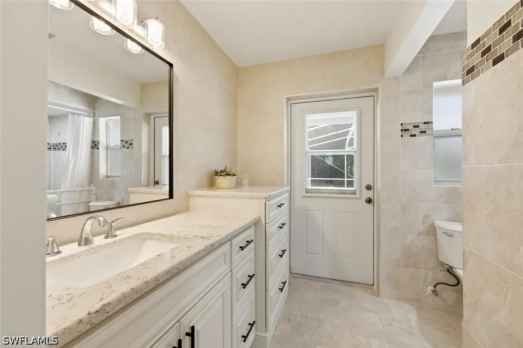 156 Marseille Drive Naples FL 34112