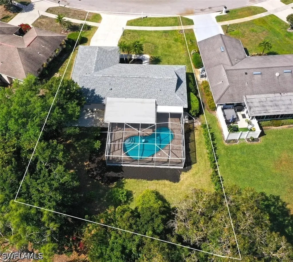 156 Marseille Drive Naples FL 34112