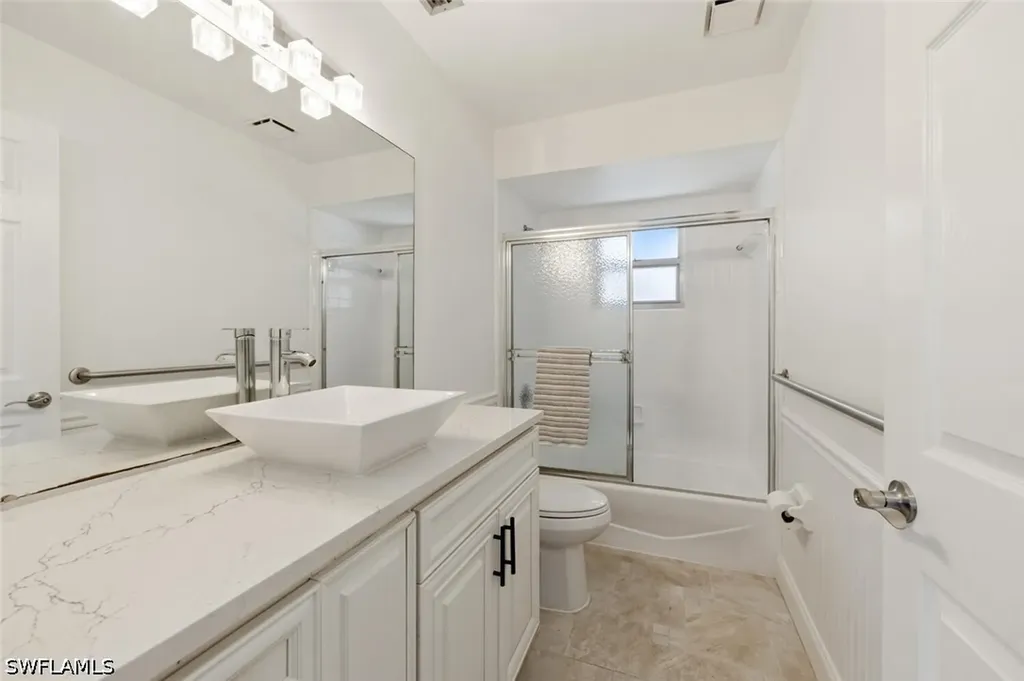 156 Marseille Drive Naples FL 34112