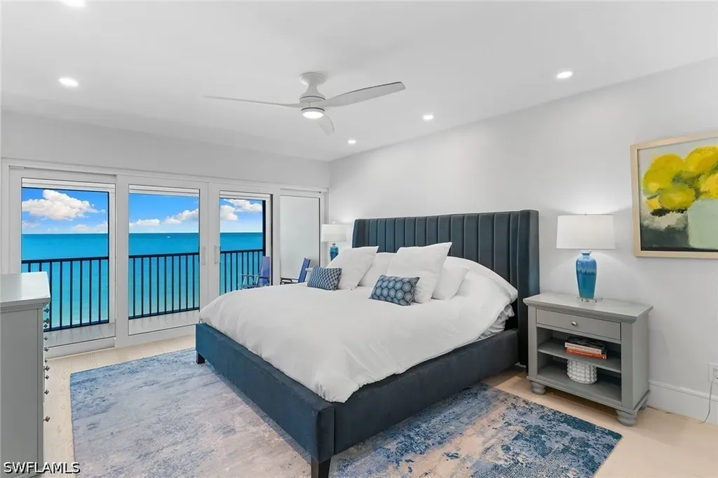 2171 Gulf Shore Boulevard N Naples FL 34102