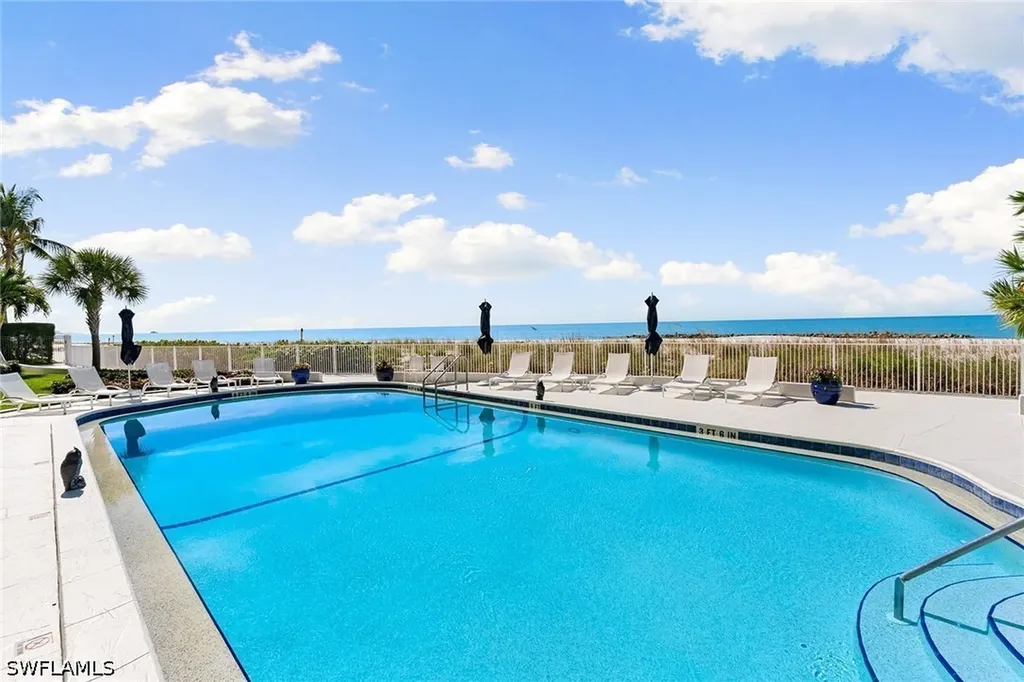 2171 Gulf Shore Boulevard N Naples FL 34102