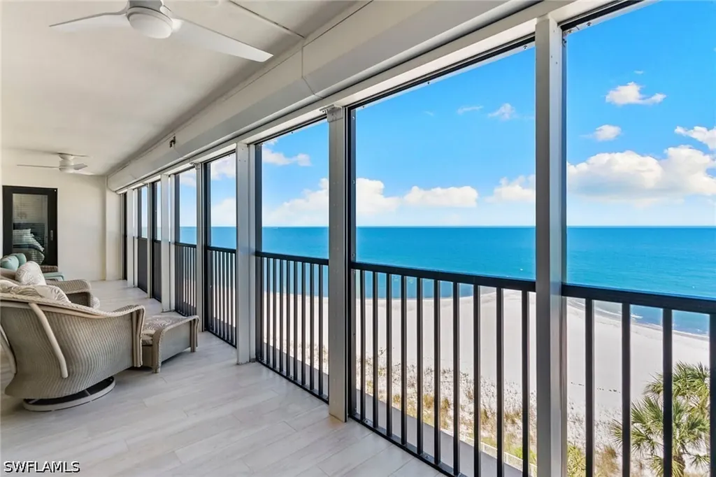 2171 Gulf Shore Boulevard N Naples FL 34102