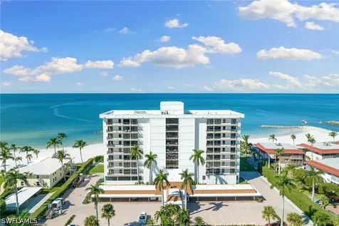 2171 Gulf Shore Boulevard N Naples FL 34102