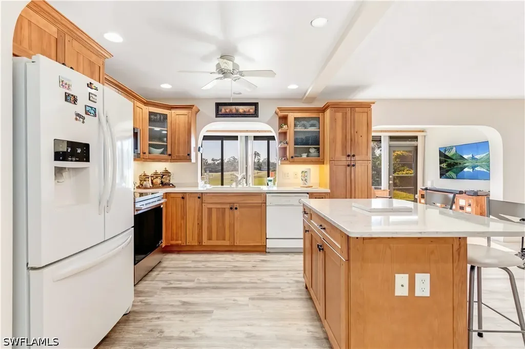 4139 Lakewood Boulevard Naples FL 34112