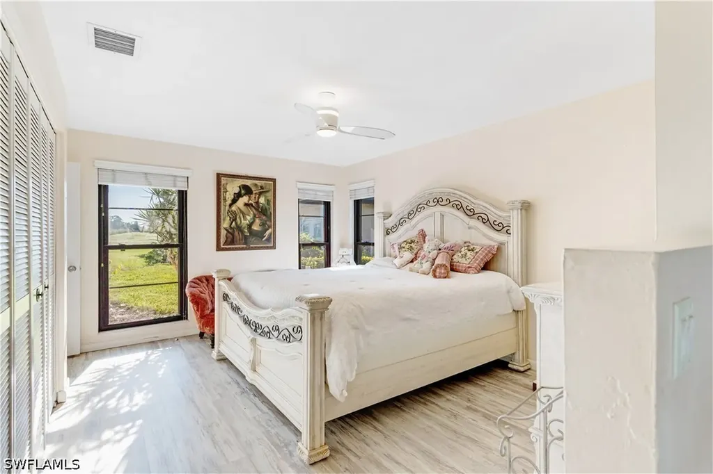 4139 Lakewood Boulevard Naples FL 34112