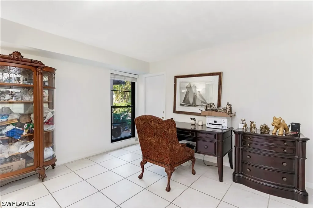 4139 Lakewood Boulevard Naples FL 34112