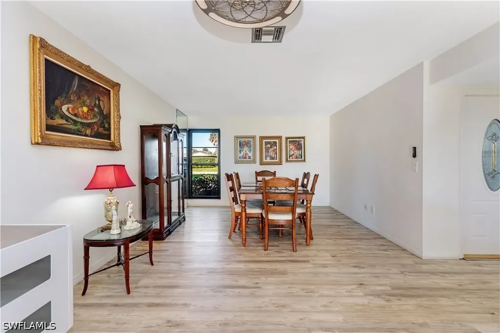 4139 Lakewood Boulevard Naples FL 34112