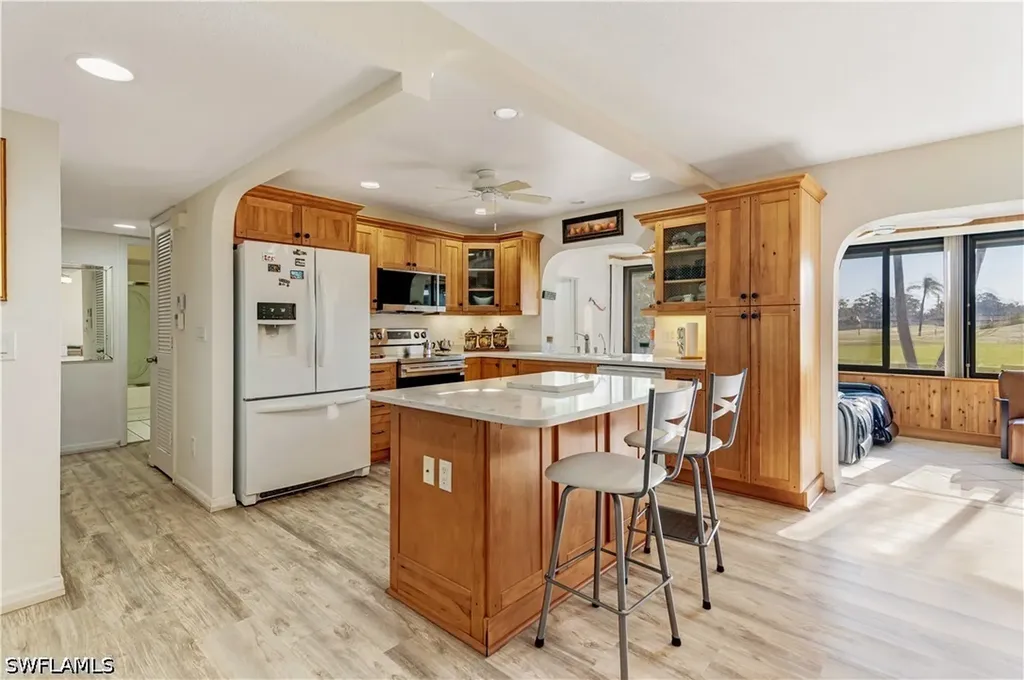 4139 Lakewood Boulevard Naples FL 34112