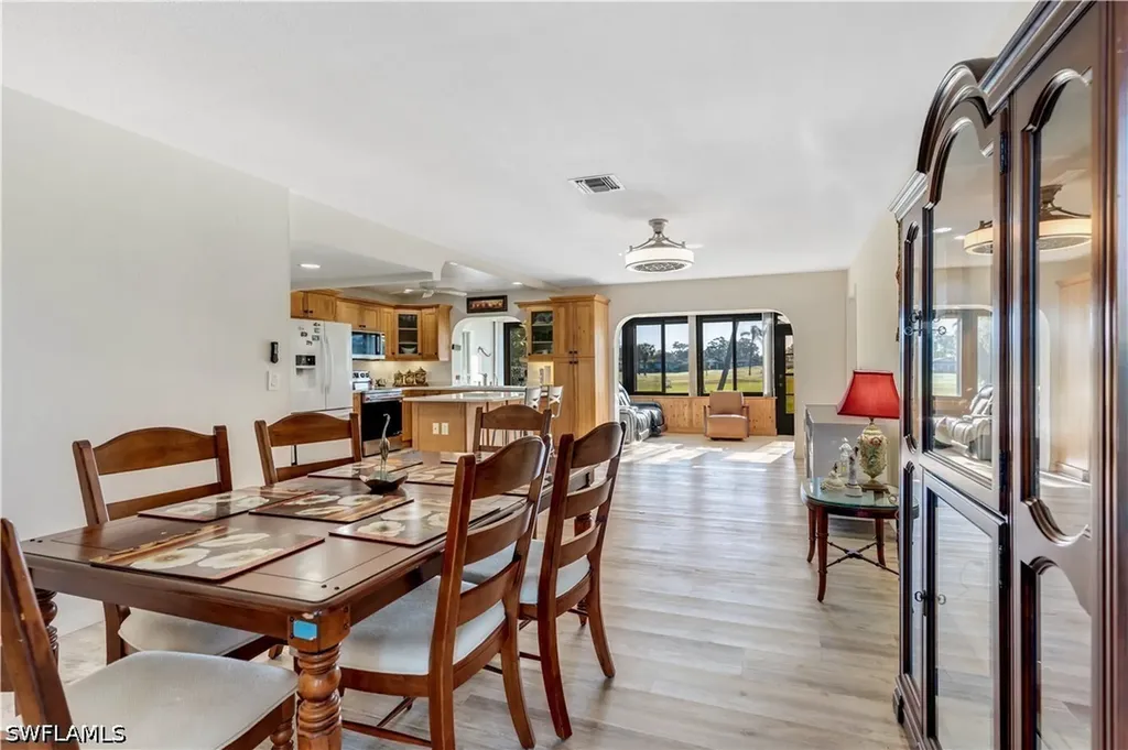 4139 Lakewood Boulevard Naples FL 34112