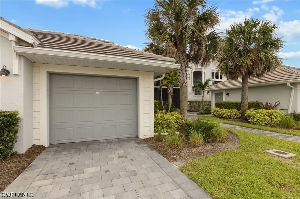 6082 National Boulevard Ave Maria FL 34142