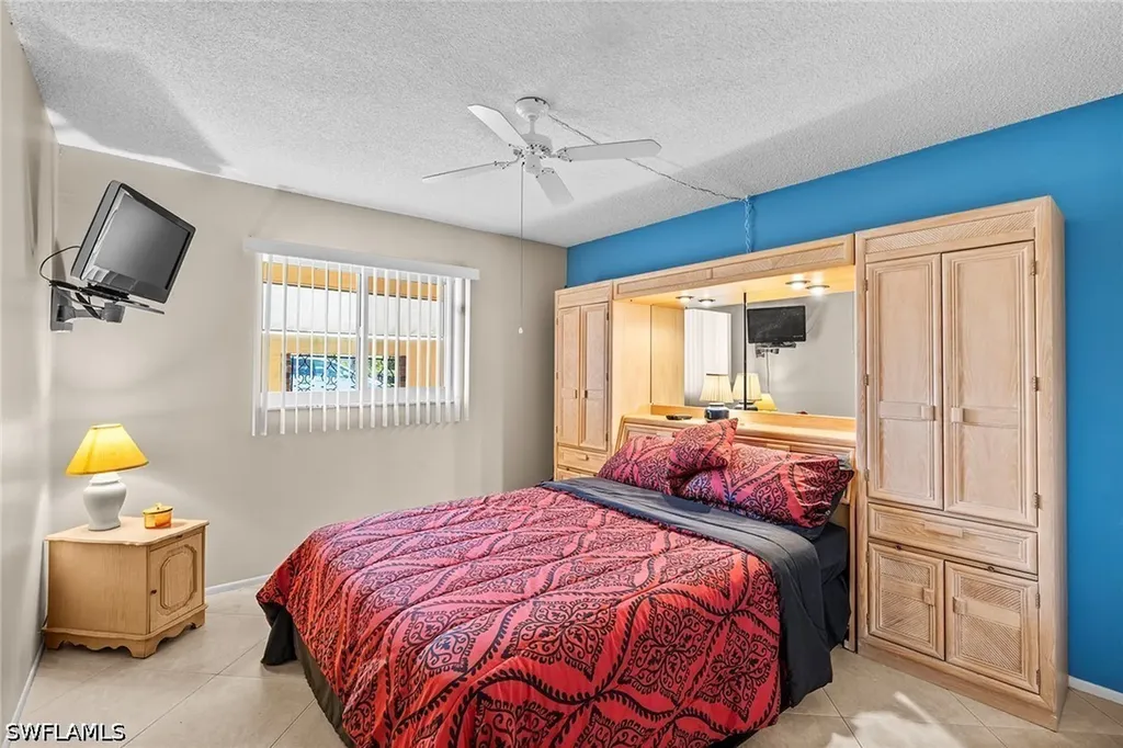 131 Teryl Road Naples FL 34112
