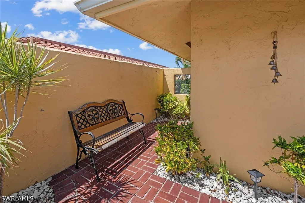 131 Teryl Road Naples FL 34112